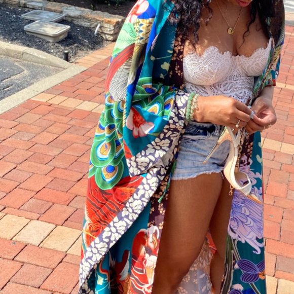 KIMONO - Picture 4 of 4